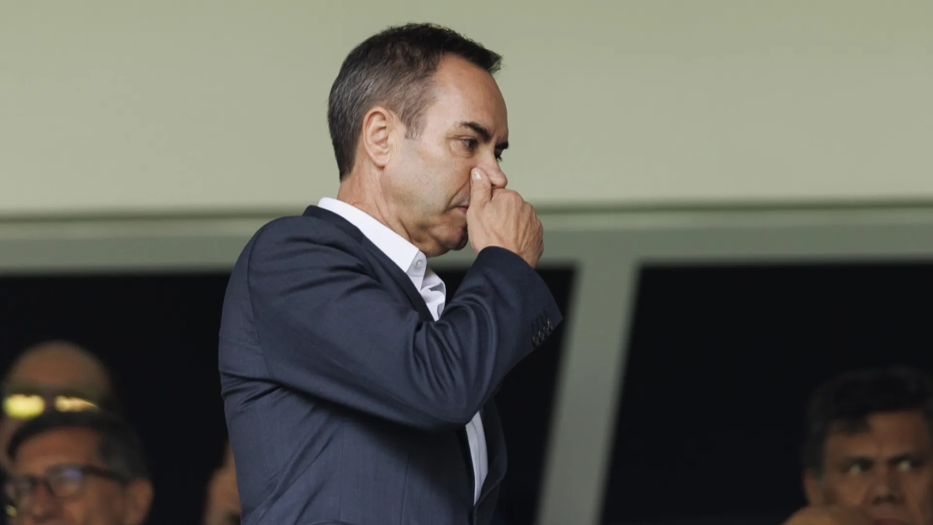 
                    Salvador arrasa arbitragem e confirma morte de adepto do Sp. Braga
                