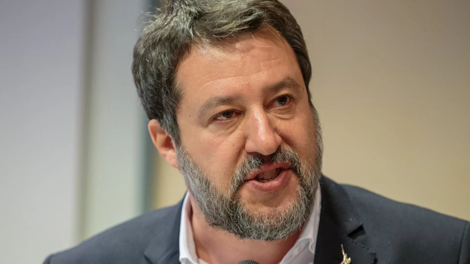 
                    Supremo de Itália confirma absolvição de Salvini no caso Open Arms
                