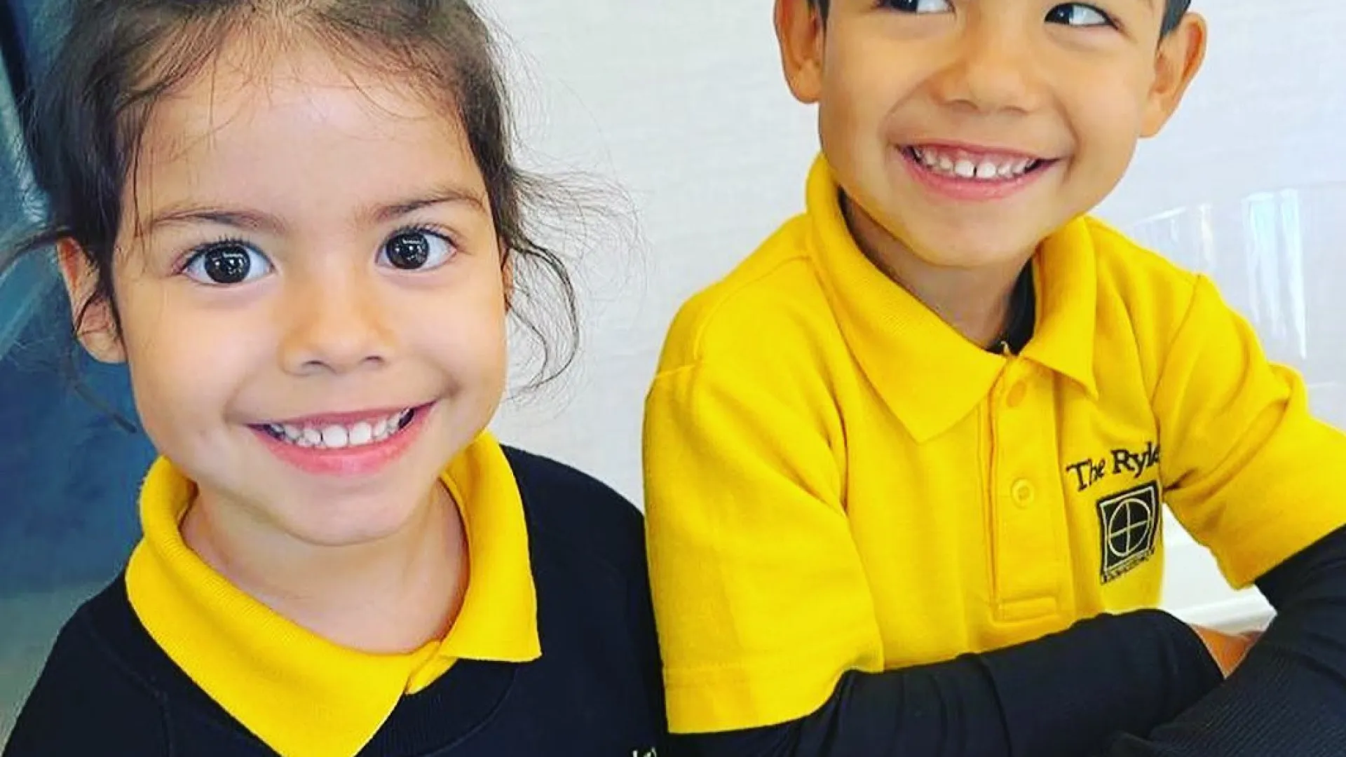 Dolores Aveiro assinala aniversário dos filhos gémeos de CR7