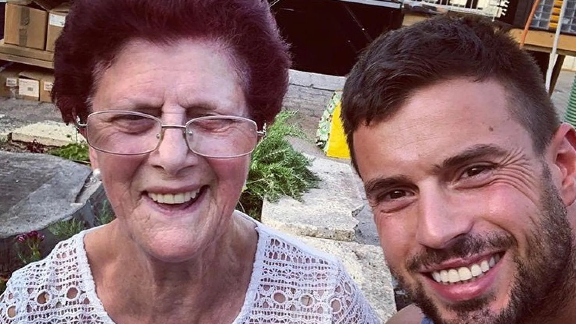 
                    Marco Costa revela estado de saúde da avó: 