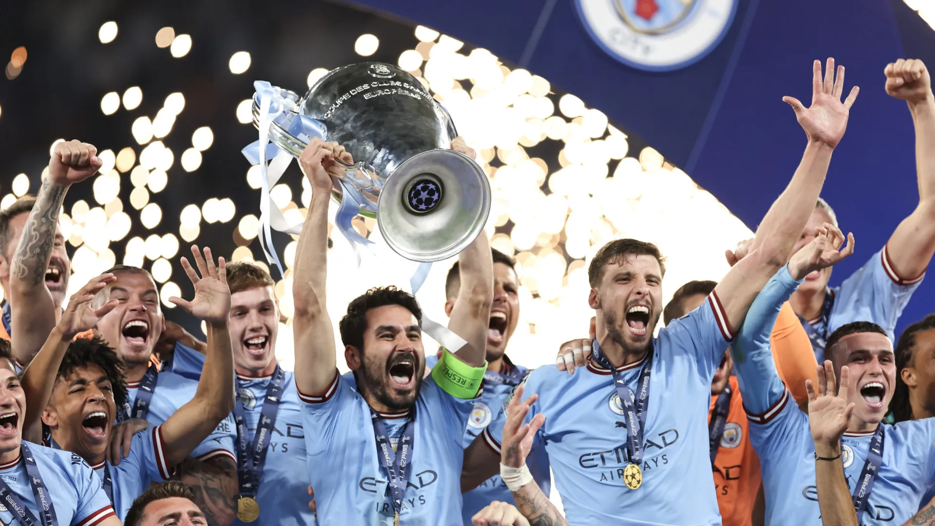 O grito mais desejado. As imagens do Manchester City a erguer a Champions