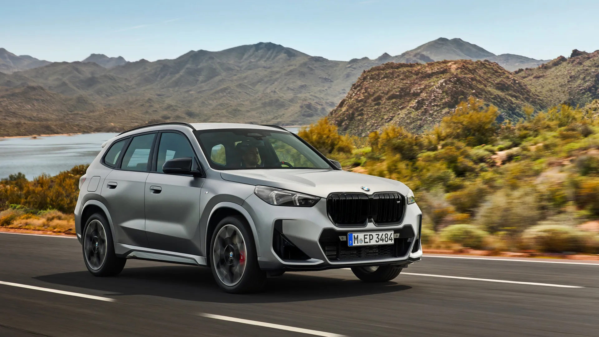 Novo BMW X1 M35i com 312 cv. Chega no final do ano