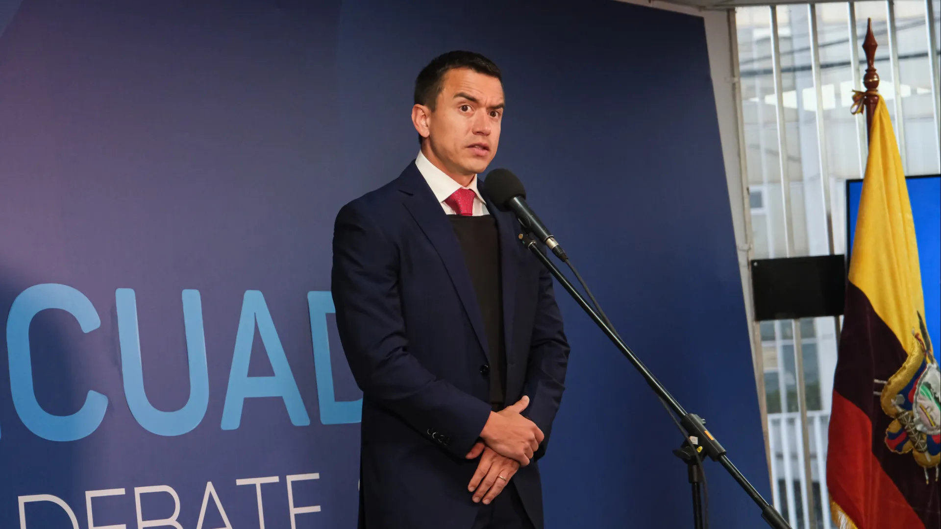 
                    Equador decreta novo estado de emergência contra crime organizado
                