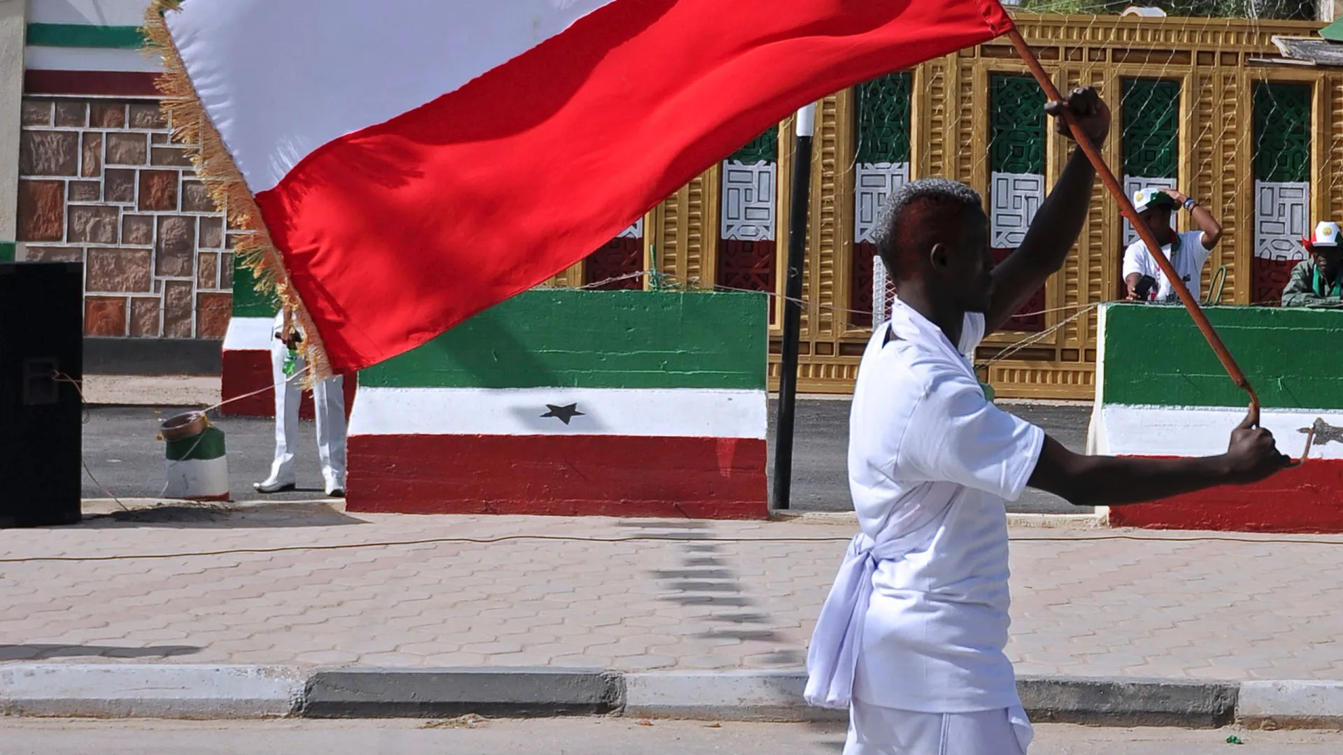 
                    Somália rejeita categoricamente reconhecimento israelita da Somalilândia
                