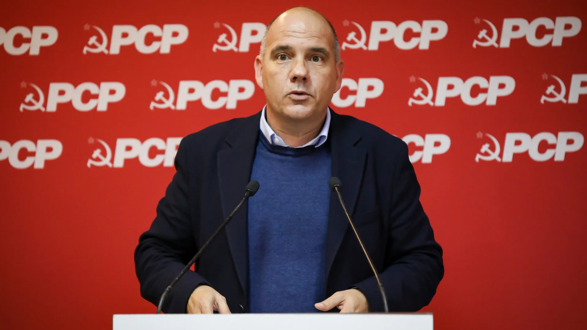 
                    Auchan. Retirado o direito à majoração de férias? PCP questiona ministra
                