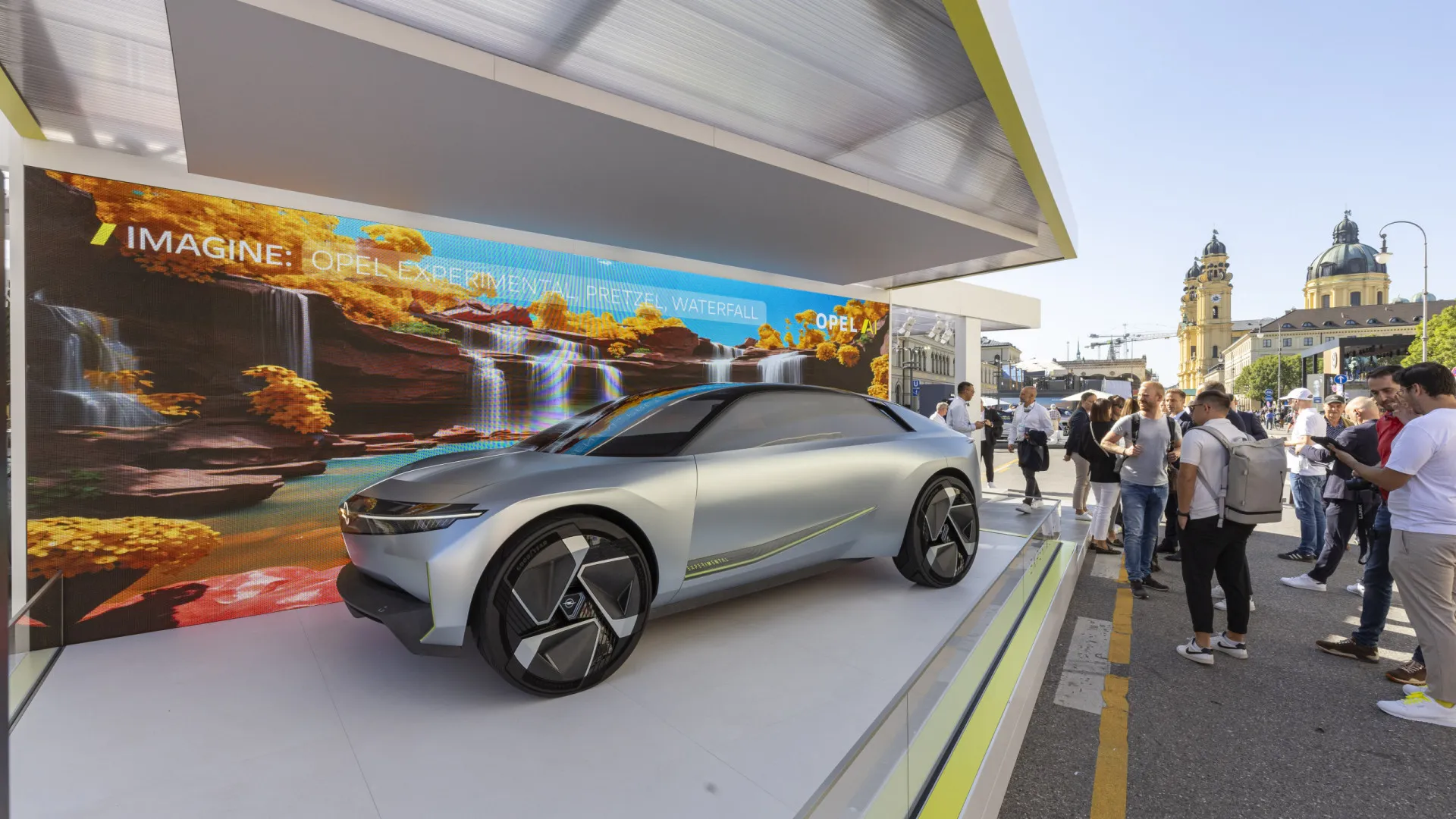 Opel mostrou o Experimental pela primeira vez ao público