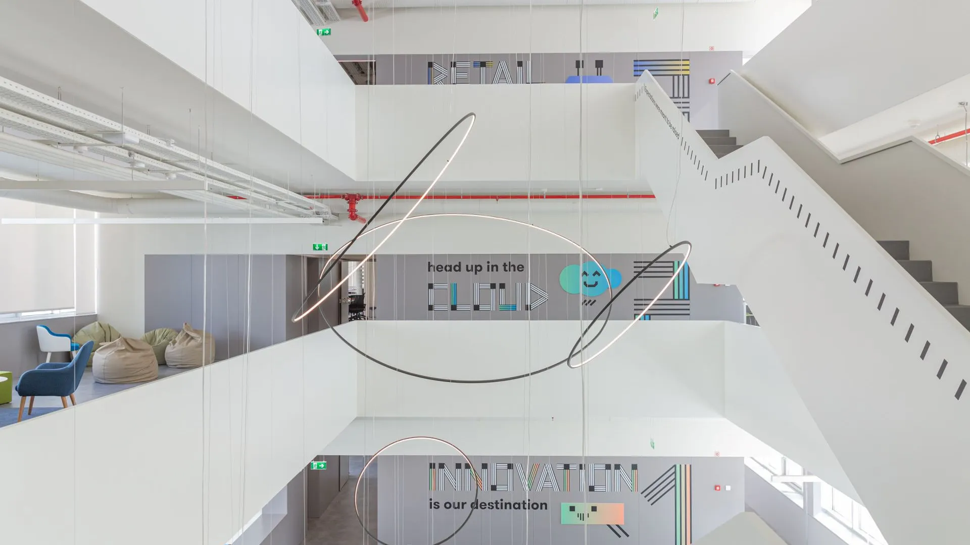 
                    Concorrência dá 'luz verde' à aquisição da Torre Oriente pela Sonae Sierra
                