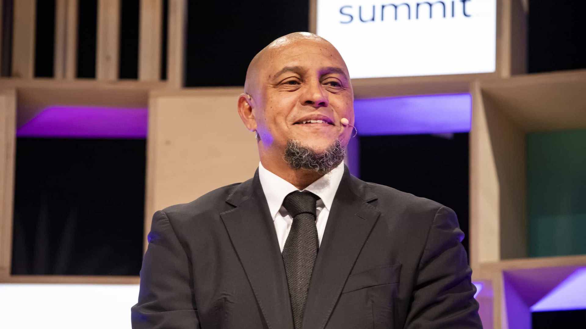 Ex-futebolista Roberto Carlos separa-se da segunda mulher