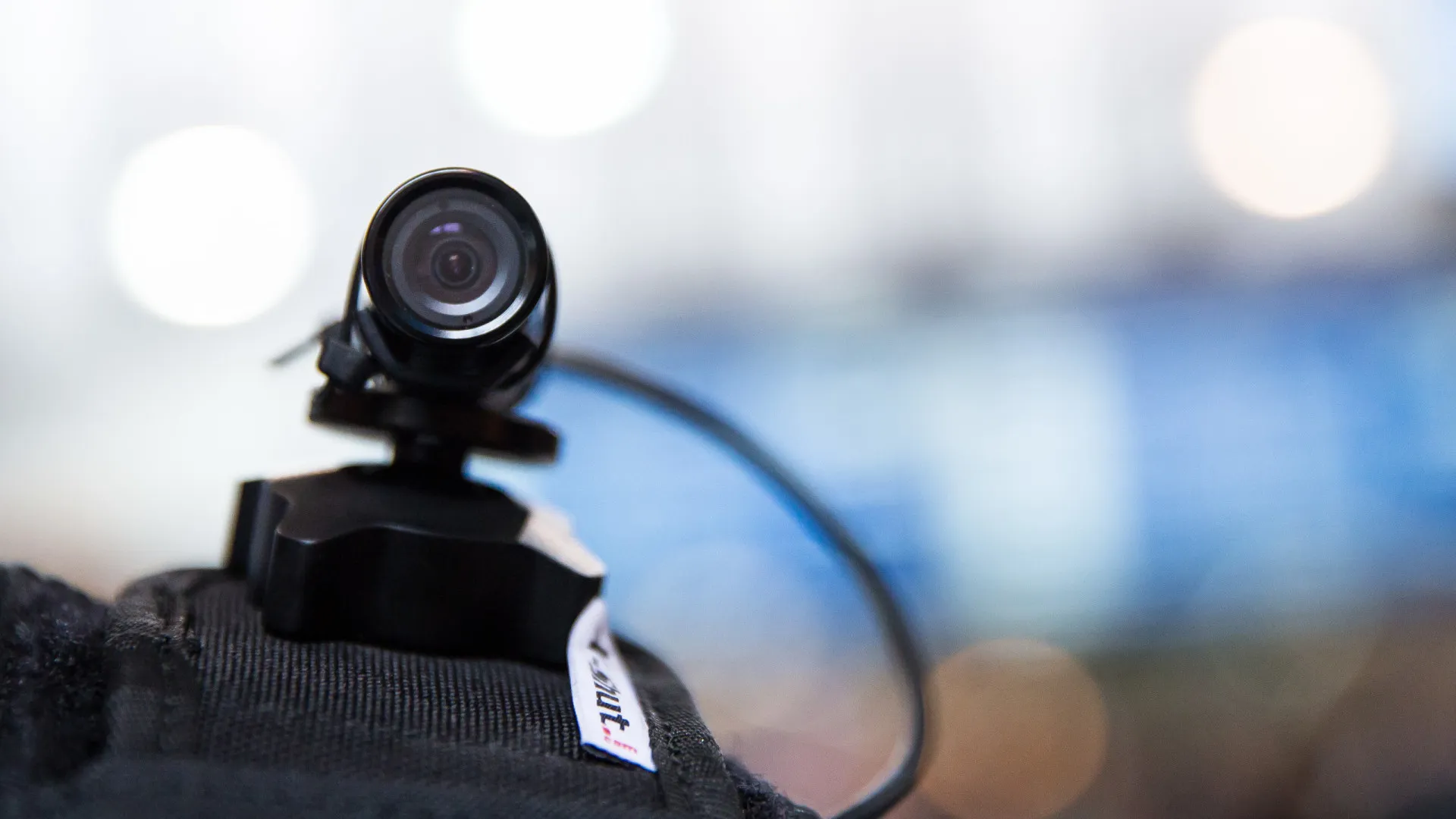 
                    Proteção de Dados recomenda números nas fardas de polícias com bodycams
                