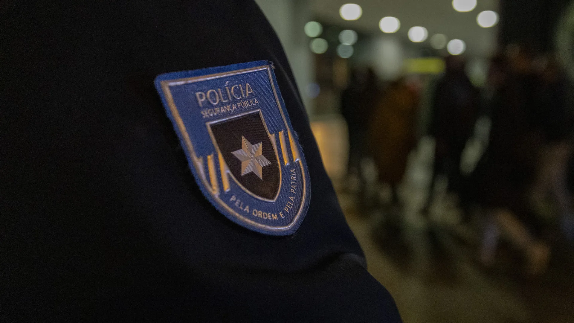 
                    Futsal: PSP reforça policiamento para o Benfica-Sporting de hoje
                