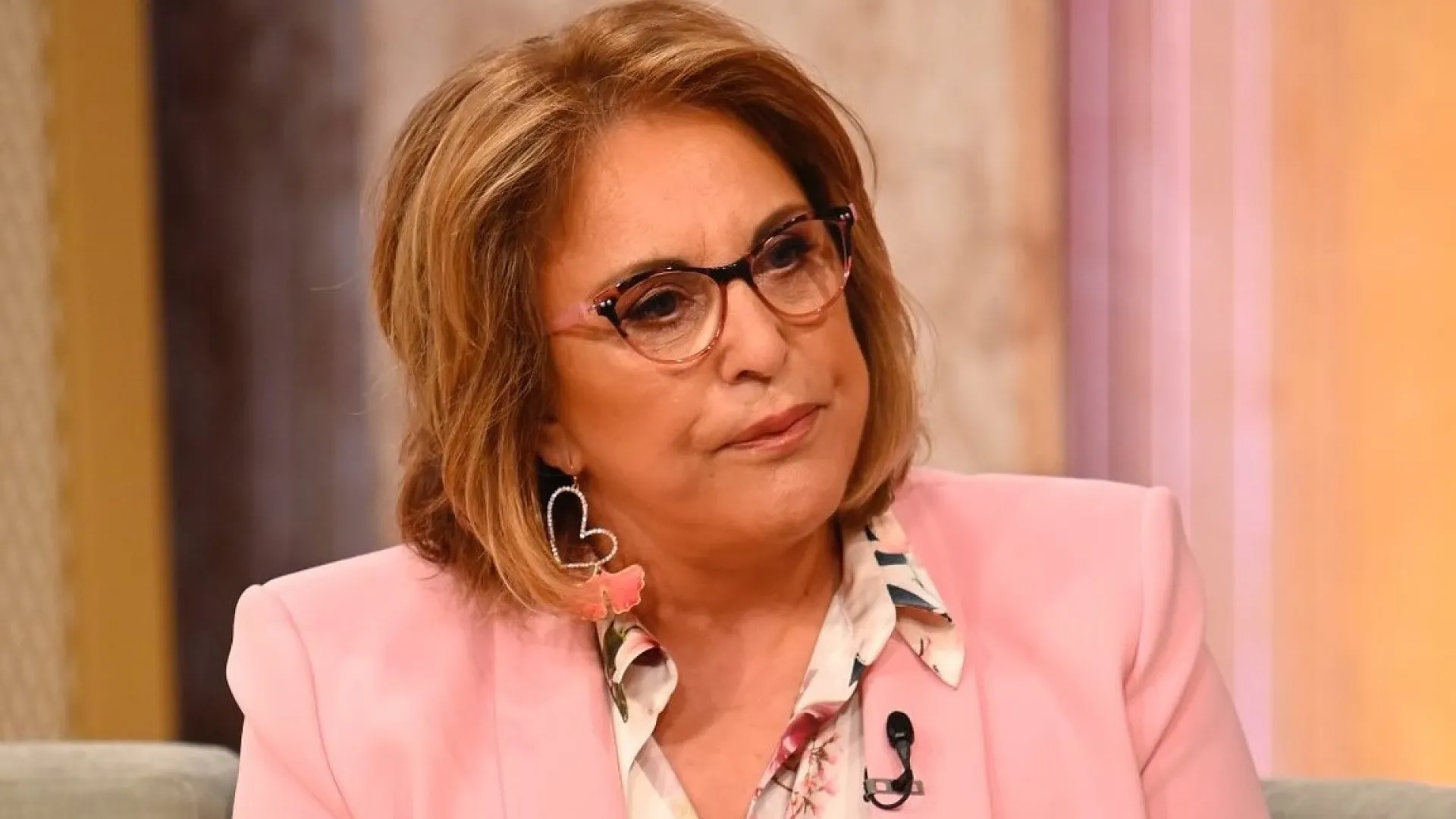 
                    Dina Aguiar de saída da RTP após 47 anos. A homenagem de Fernando Mendes
                