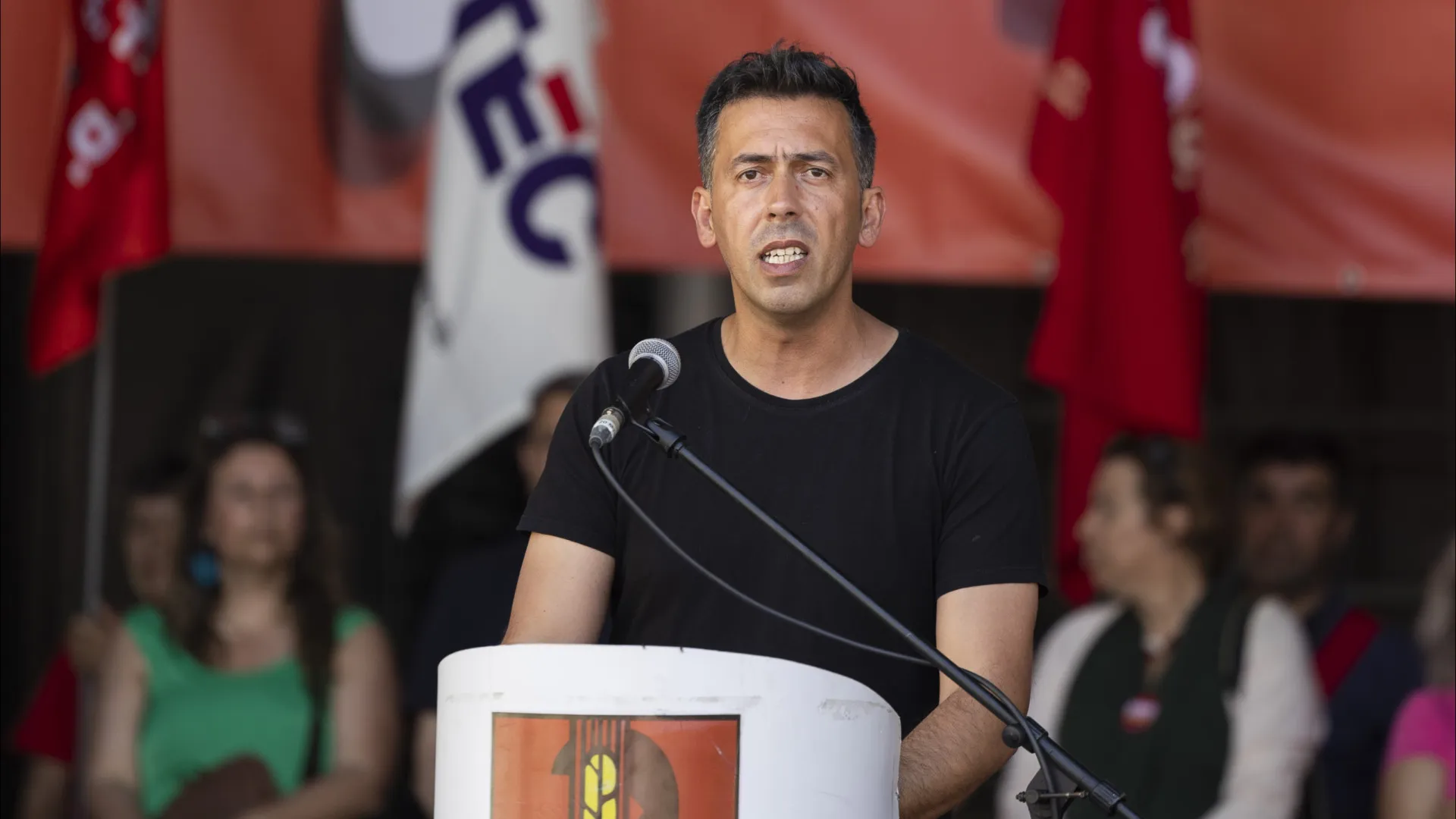 
                    Lei laboral? CGTP aponta inconstitucionalidade e critica 