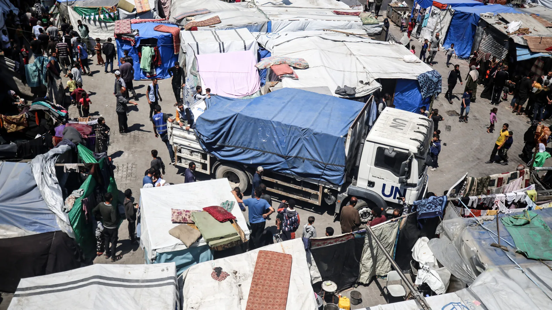 
                    ONU só consegue dar ajuda alimentar a um terço dos necessitados em 2026
                