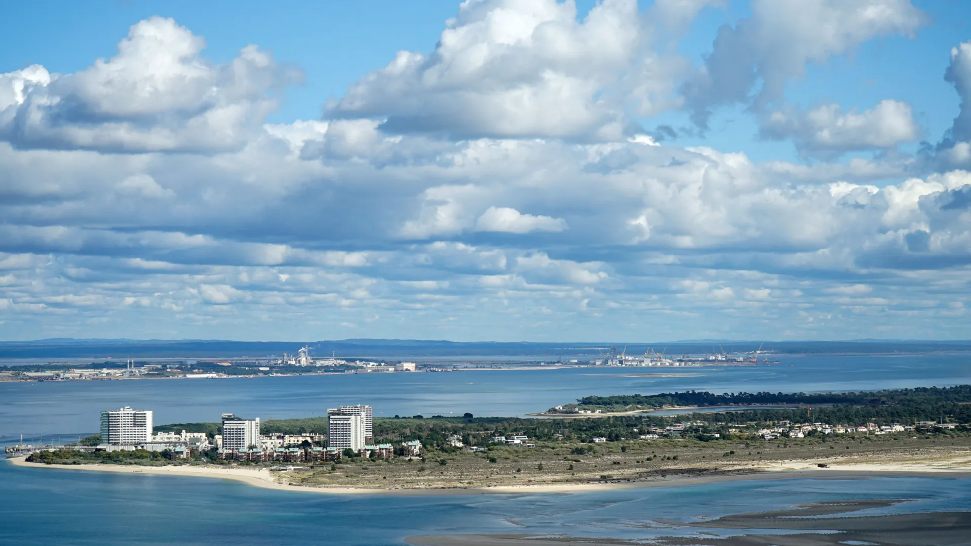 
                    Aprovada recomendação de inclusão da travessia Setúbal/Troia no Navegante
                