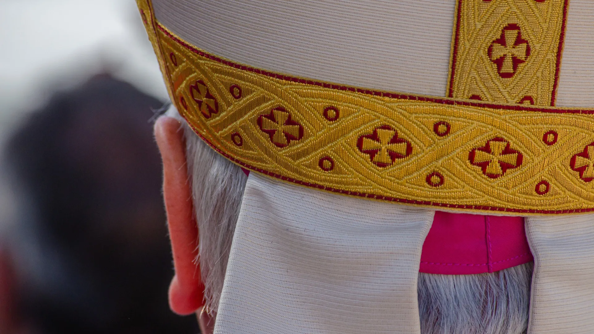 
                    Bispo de Cádiz é alvo de investigação interna da Igreja por pedofilia
                