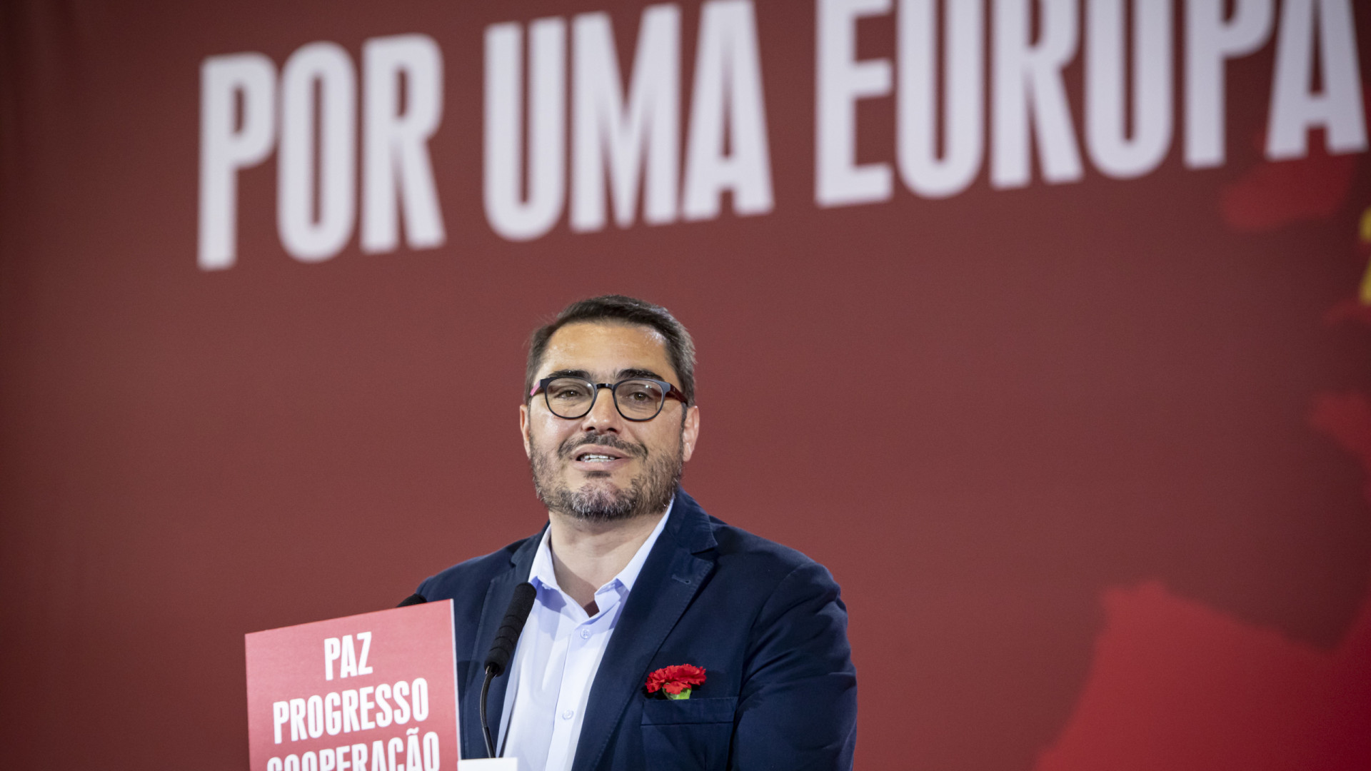 João Oliveira acusa Costa de alinhar nos 