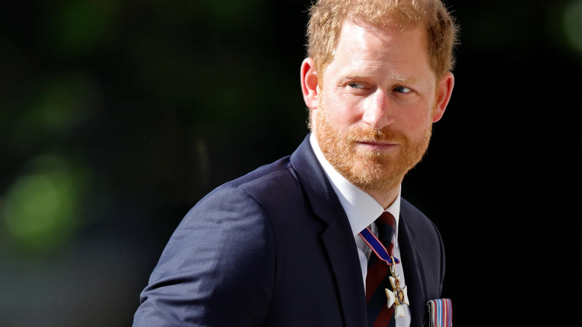 
                    Príncipe Harry faz piada sobre Donald Trump. 