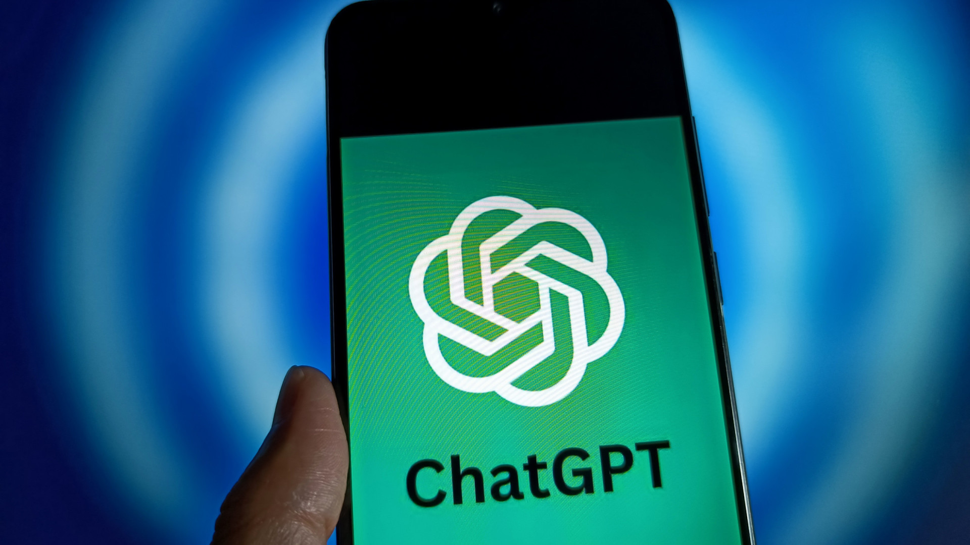 ChatGPT chegou ao Windows, mas é melhor esperar para fazer download