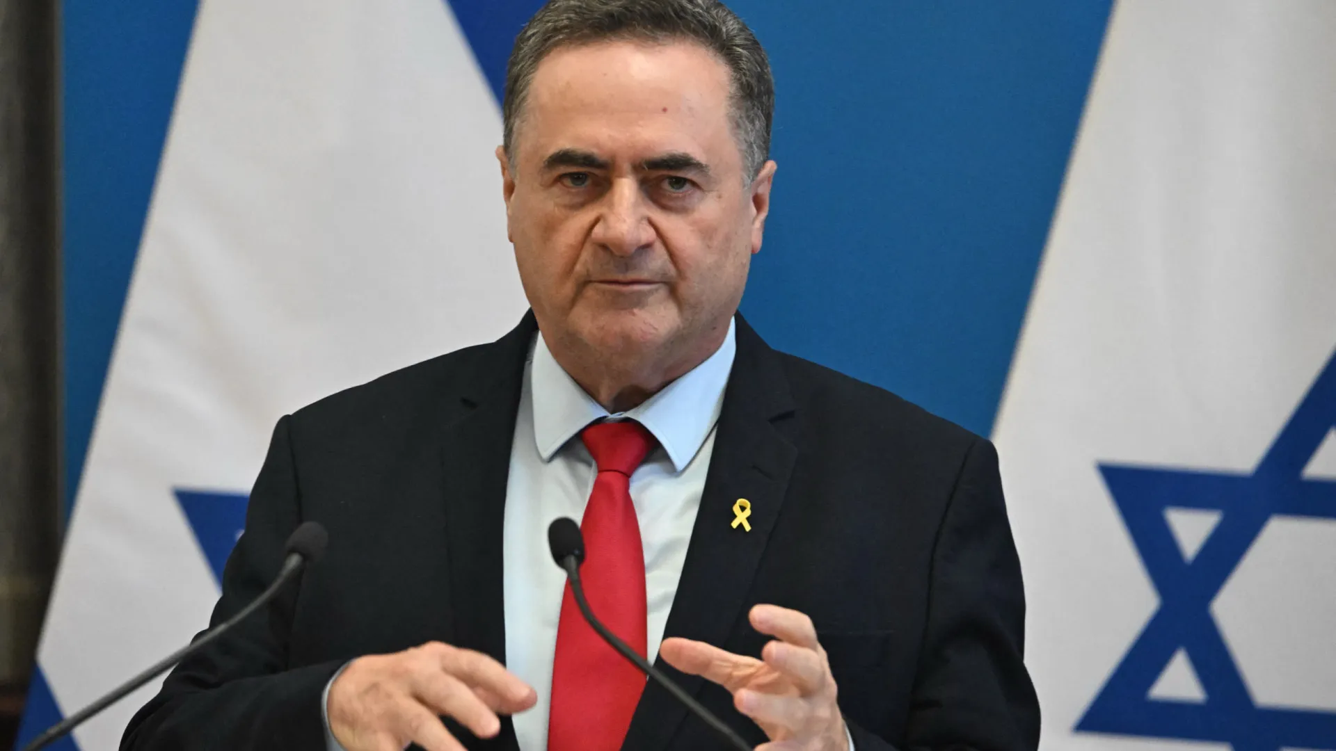 
                    Ministro da Defesa de Israel diz que 