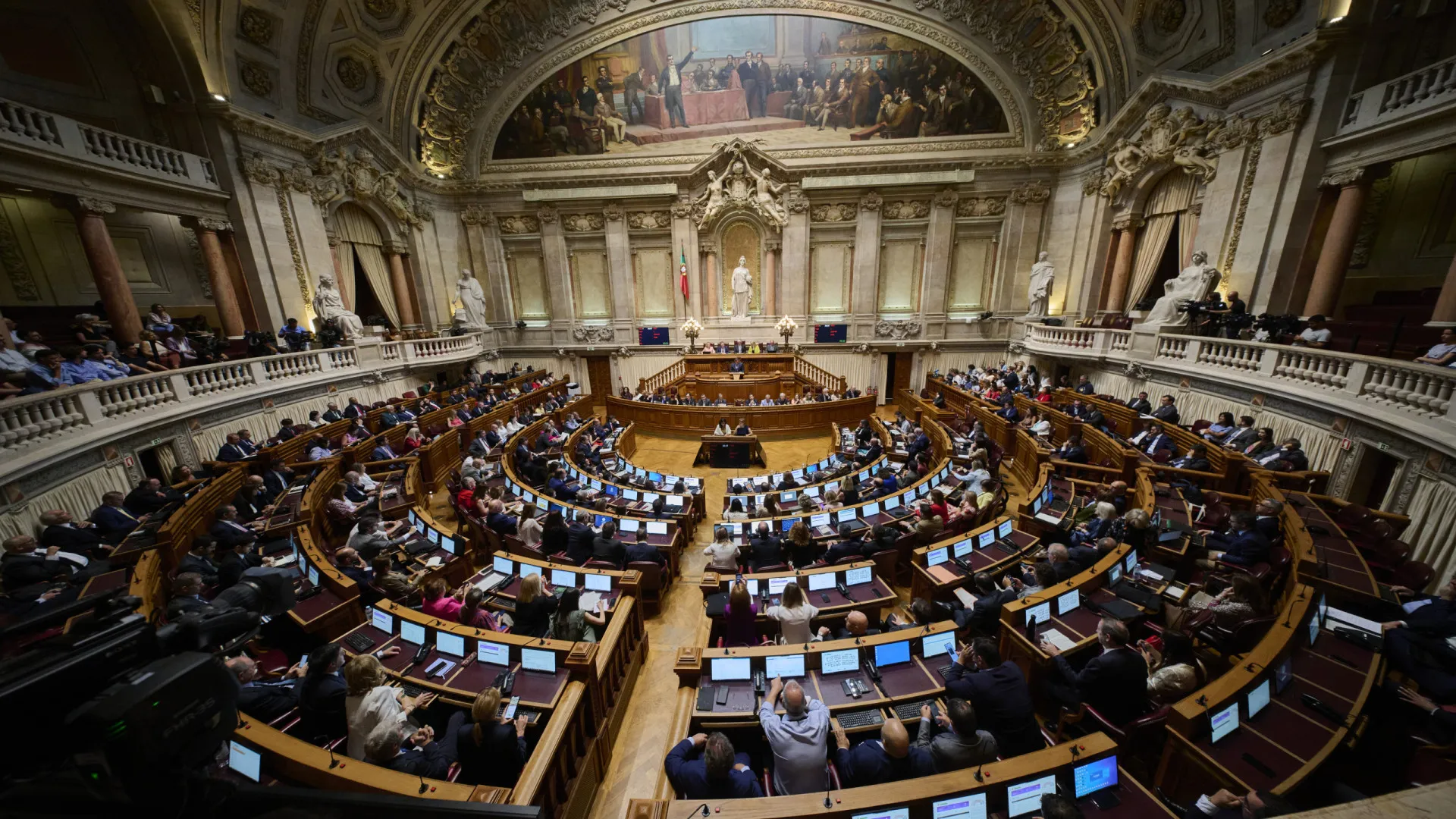 AR reaprecia hoje lei da nacionalidade vetada sem garantias de aprovação