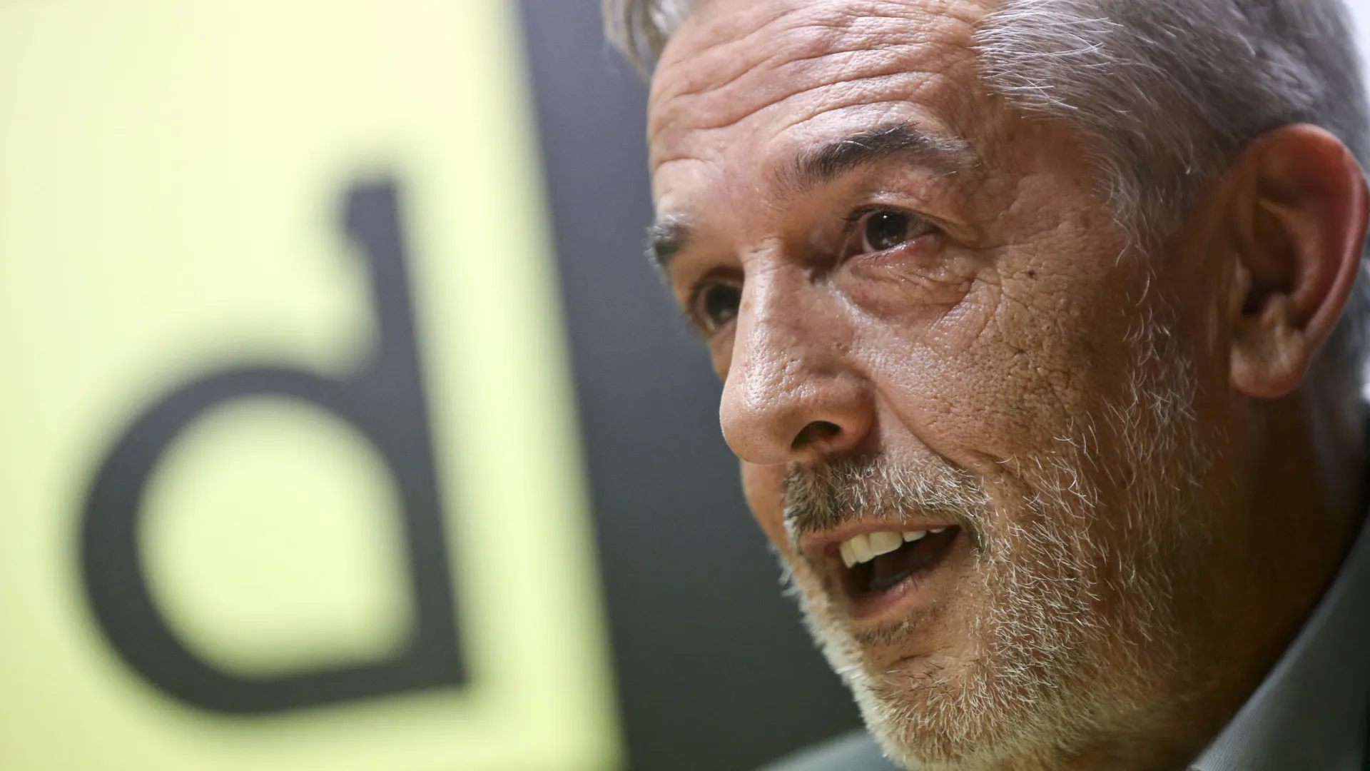 
                    Luís Pais Antunes insiste na necessidade de rever lei do CES 
                