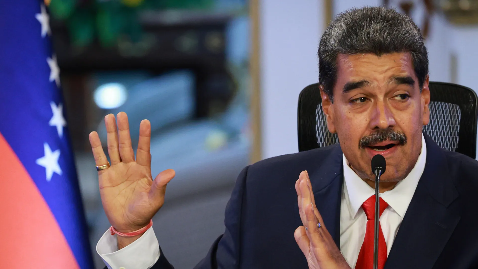 Nicolás Maduro cancela entrevista em TV dos EUA momentos antes do início