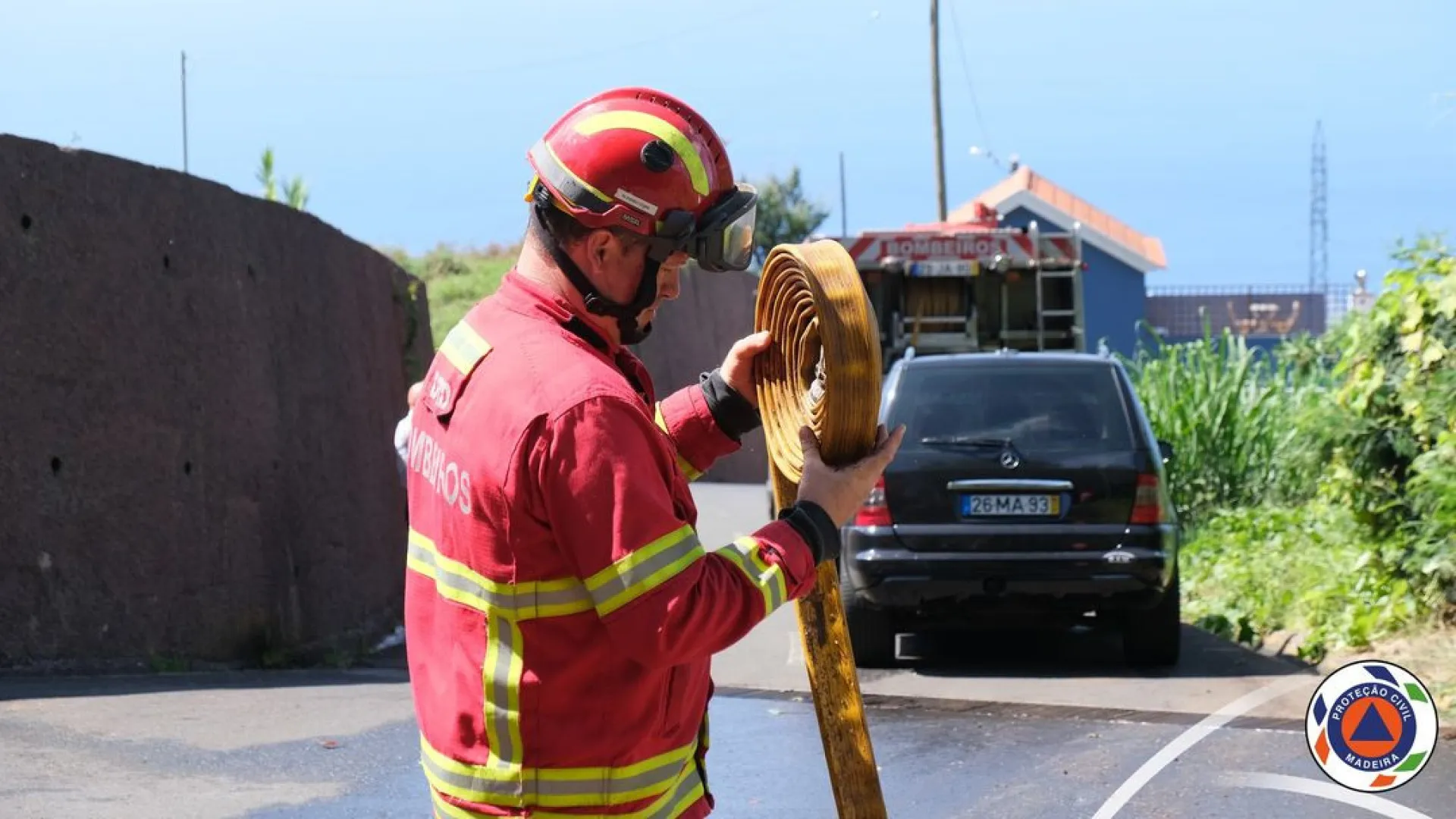 
                    Mulher de 66 anos encontrada morta num poço numa aldeia da Lousã
                