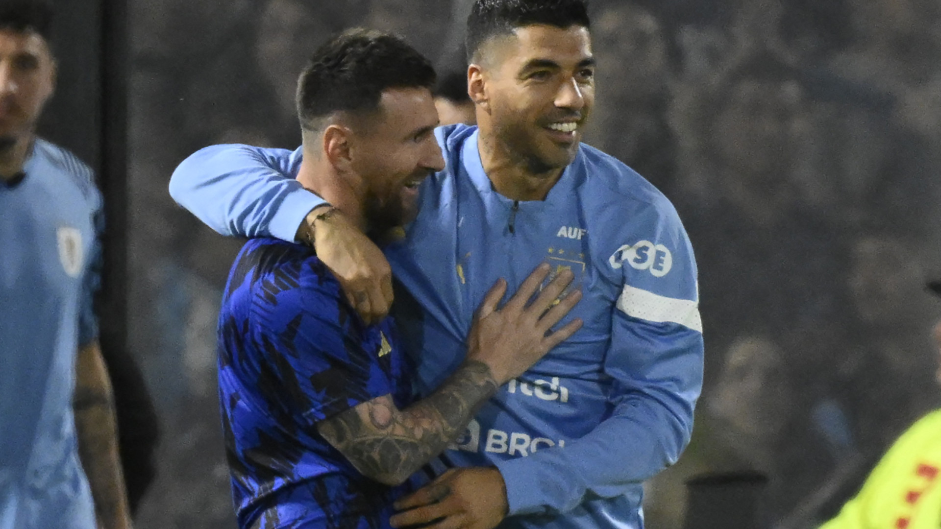 Lionel Messi reage ao ‘adeus’ de Luis Suárez ao Uruguai: “És único”