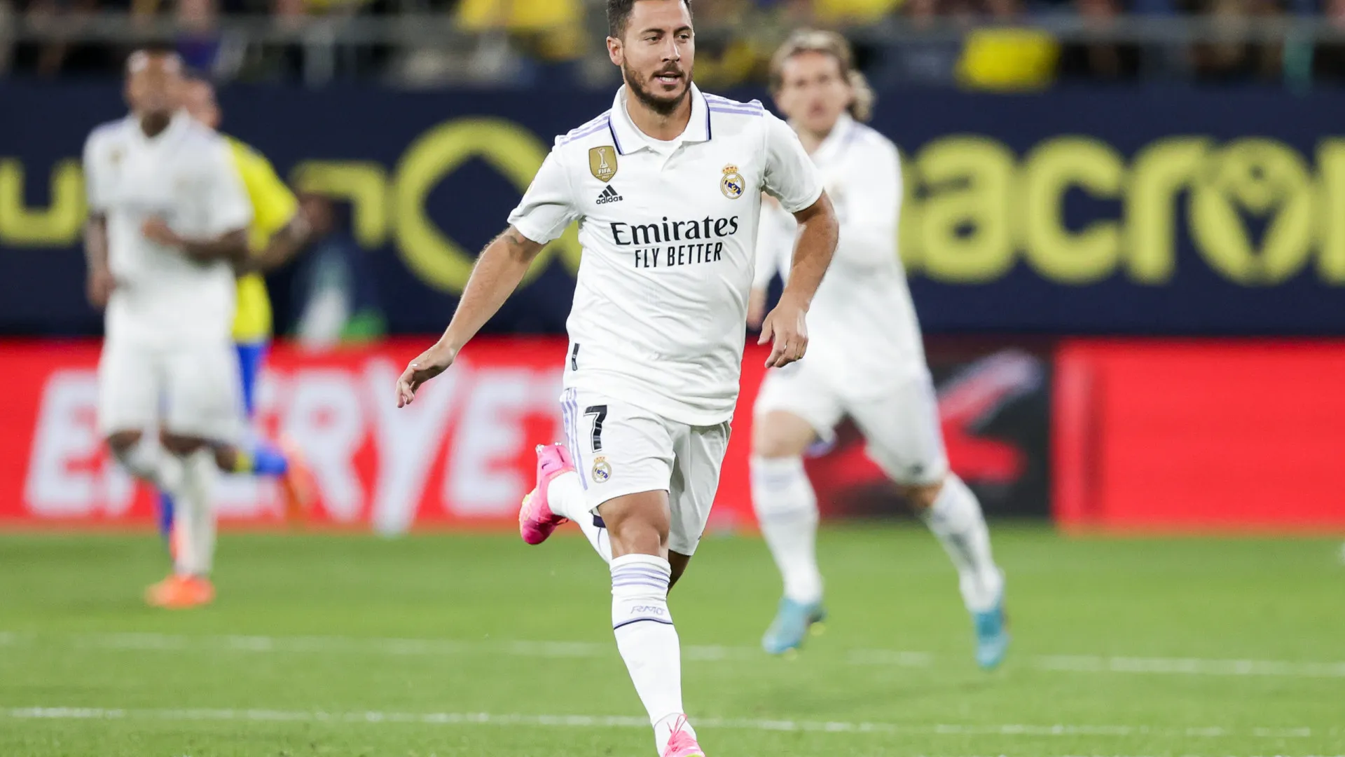 "Muito dinheiro". Hazard admite 'assédio' do PSG e assume amor ao Lille