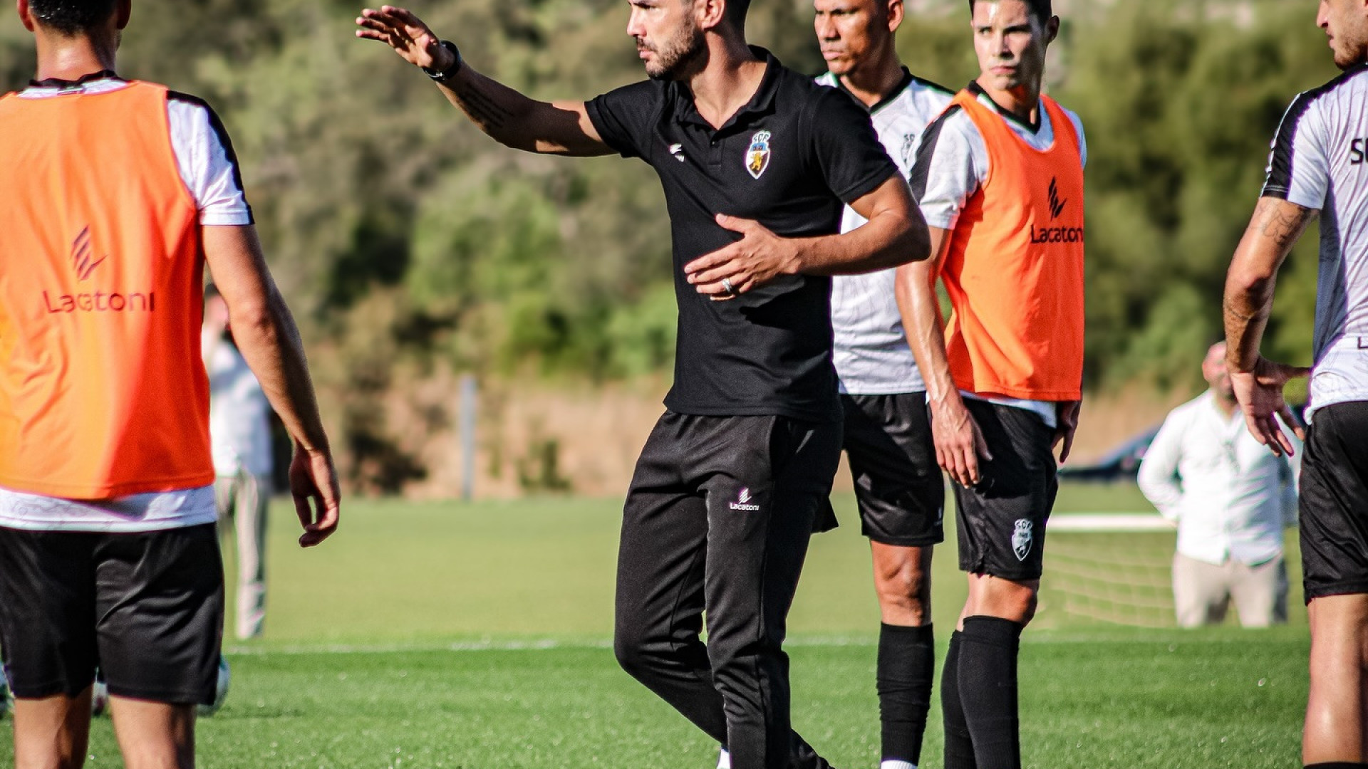 Tozé Marreco suspenso por um jogo após festejar golo… com a família