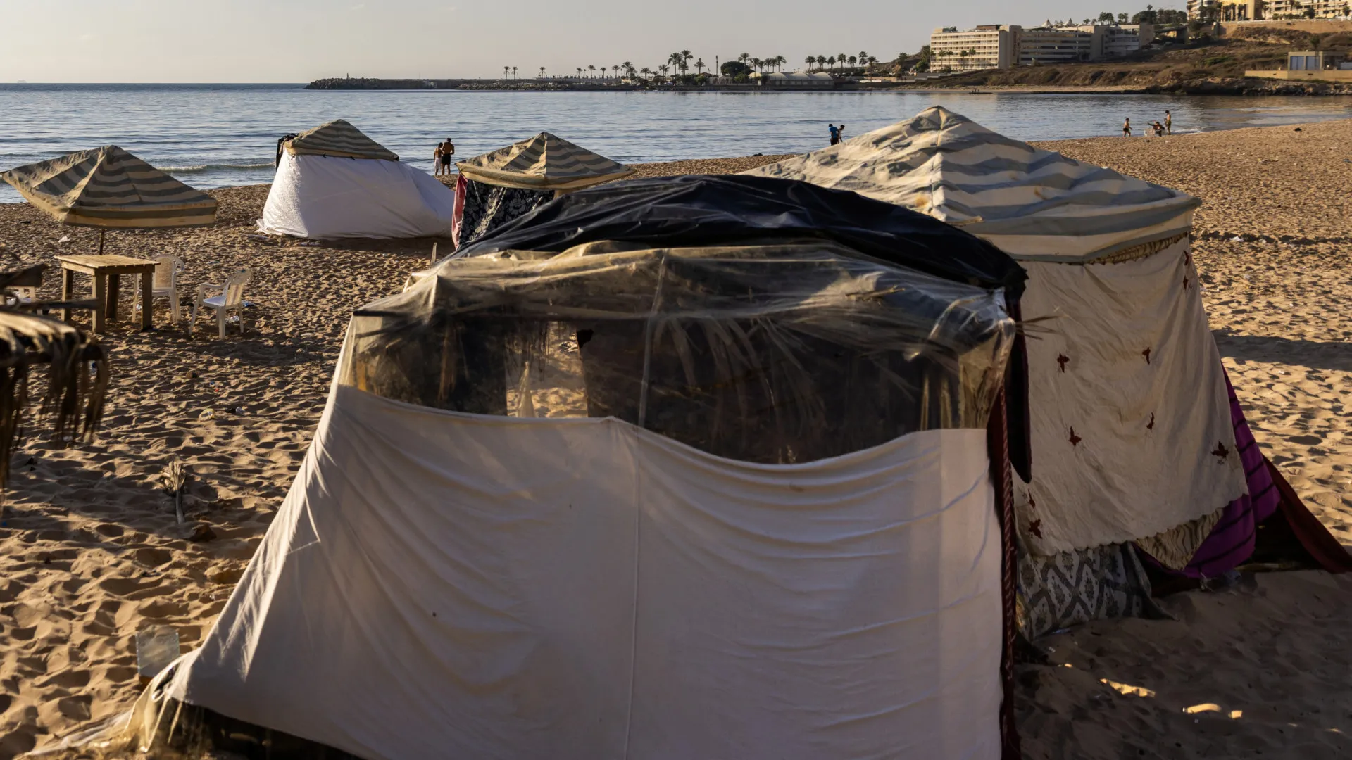 
                    Mais de 275 mil deslocados em países afetados pelos ataques
                