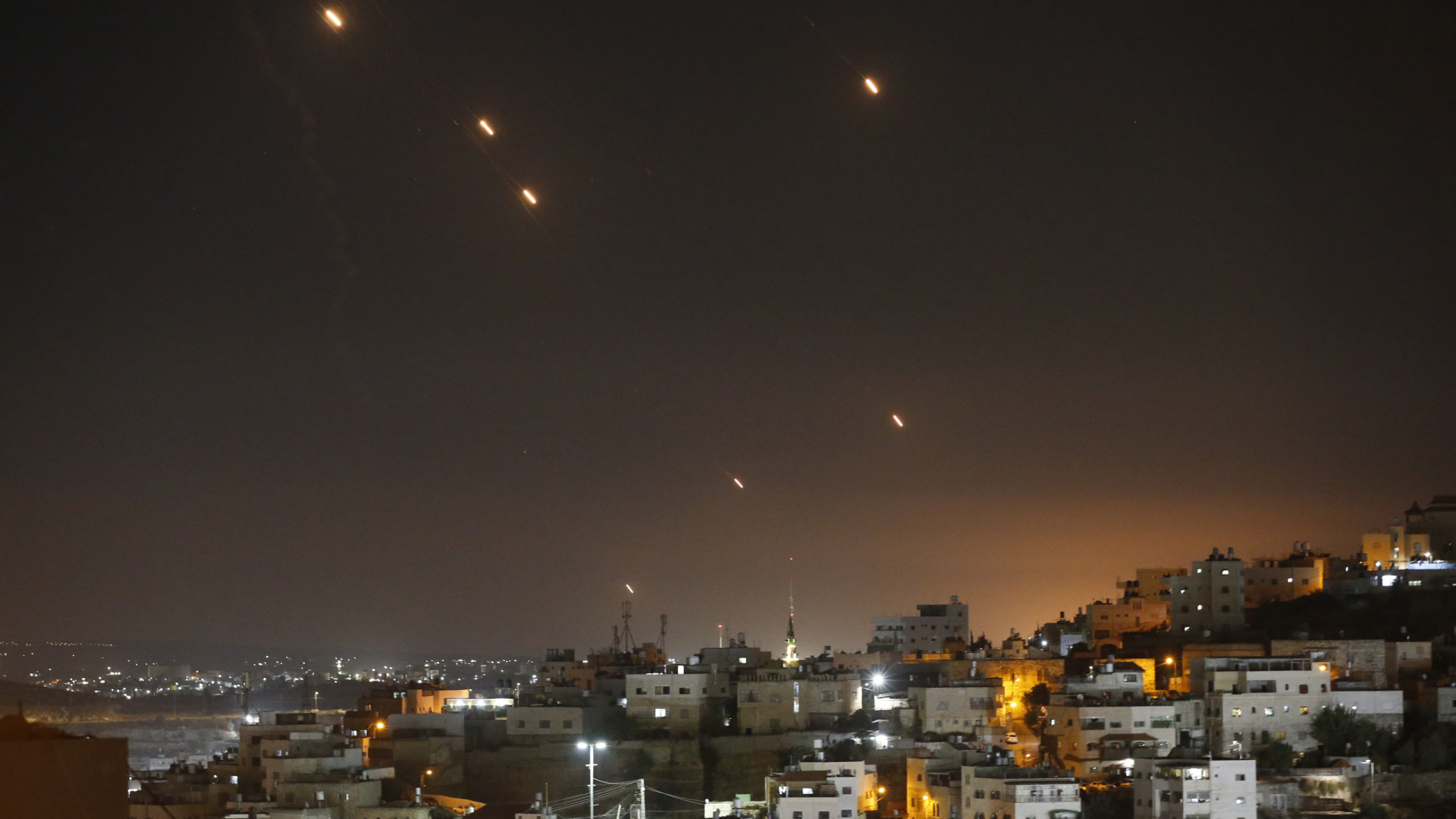 Dois drones abatidos por forças israelitas terão sido lançados em Teerão