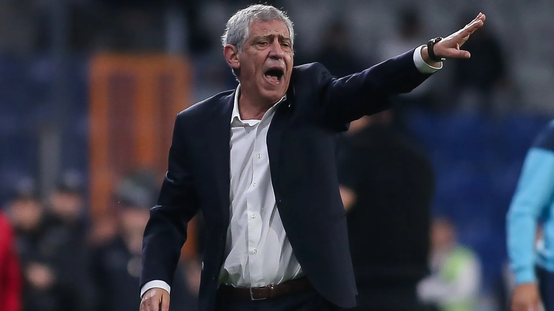 
                    Fernando Santos deixa cargo de selecionador do Azerbaijão
                