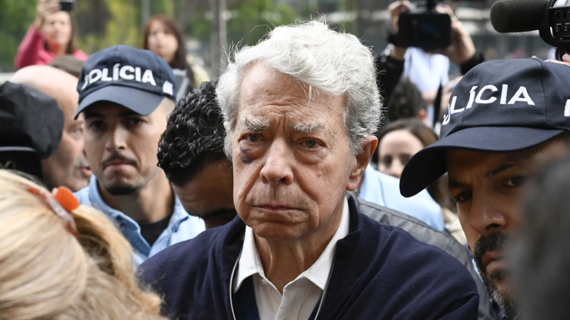 
                    Relação: Salgado tem mesmo de ser julgado. Nova avaliação só se condenado
                