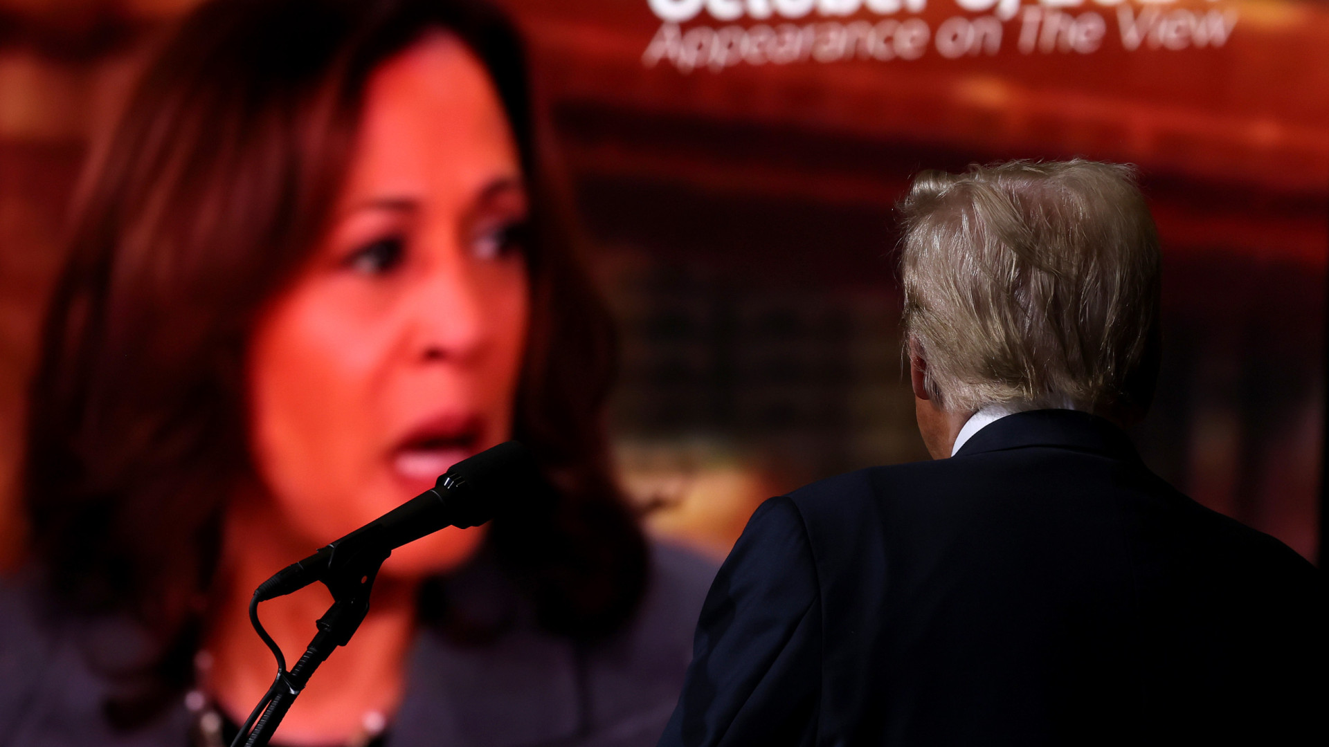 Trump e Kamala empatados e 