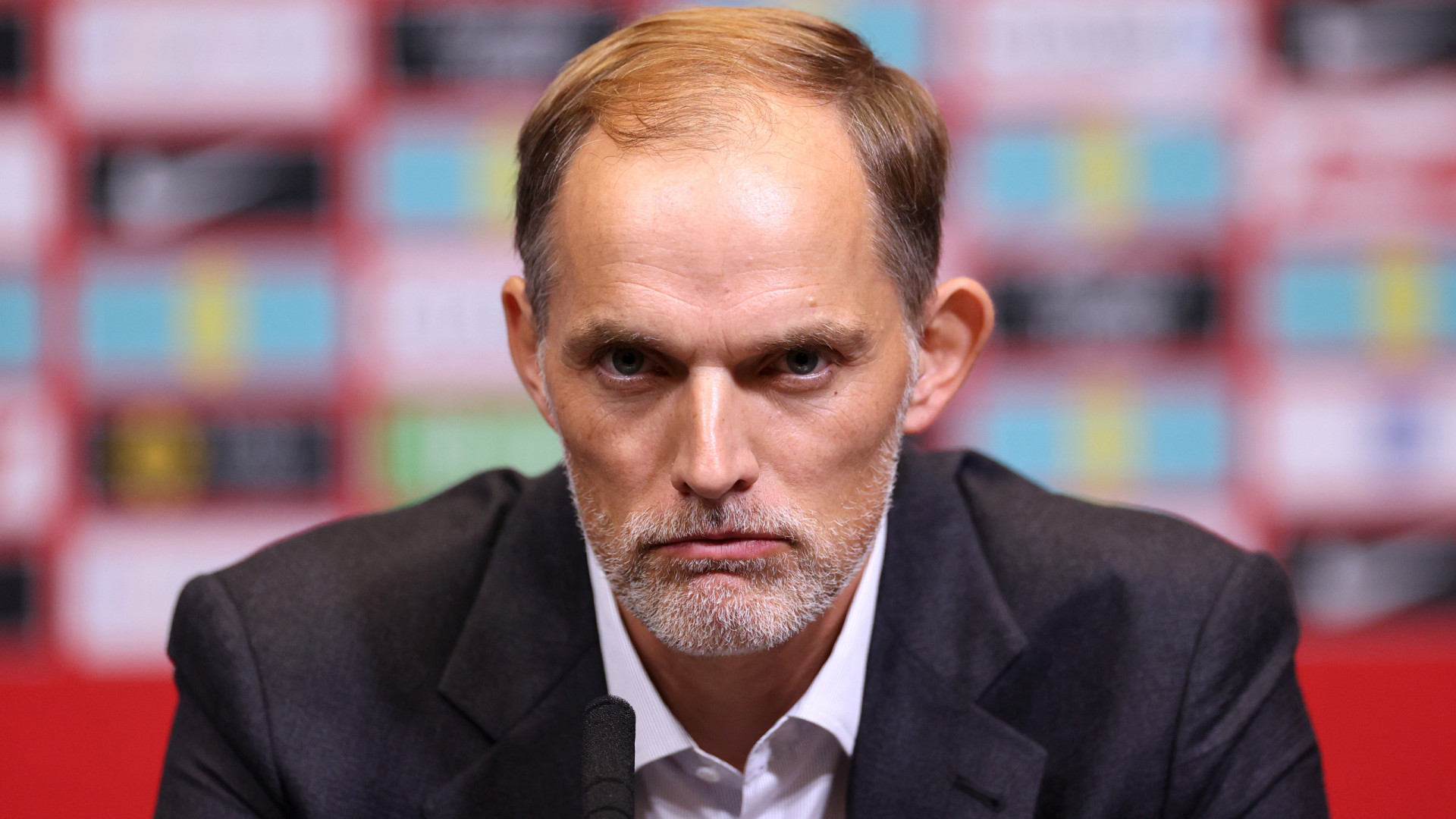 Tuchel recusa cantar o hino inglês... para já: "Não posso"