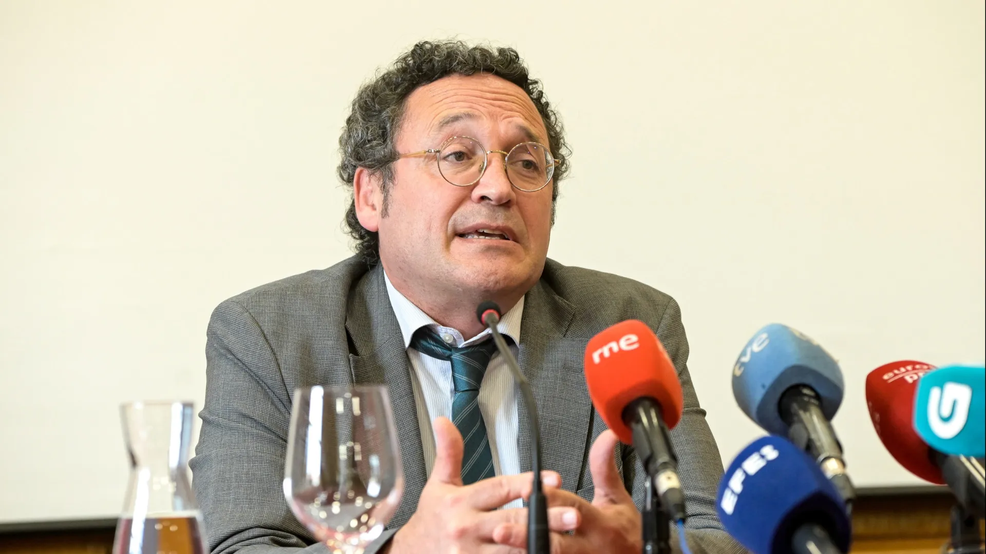 Procurador-geral de Espanha reitera inocência no final de julgamento inédito