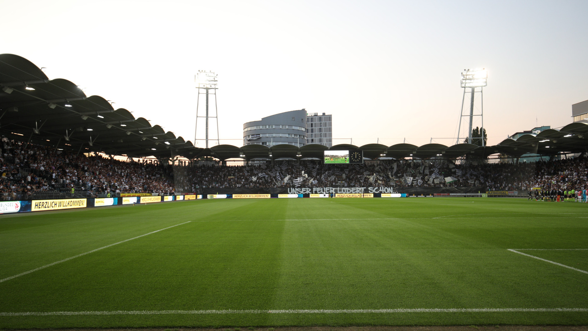 Sturm Graz-Sporting: Leões procuram vencer antes de duelo de ‘gigantes’
