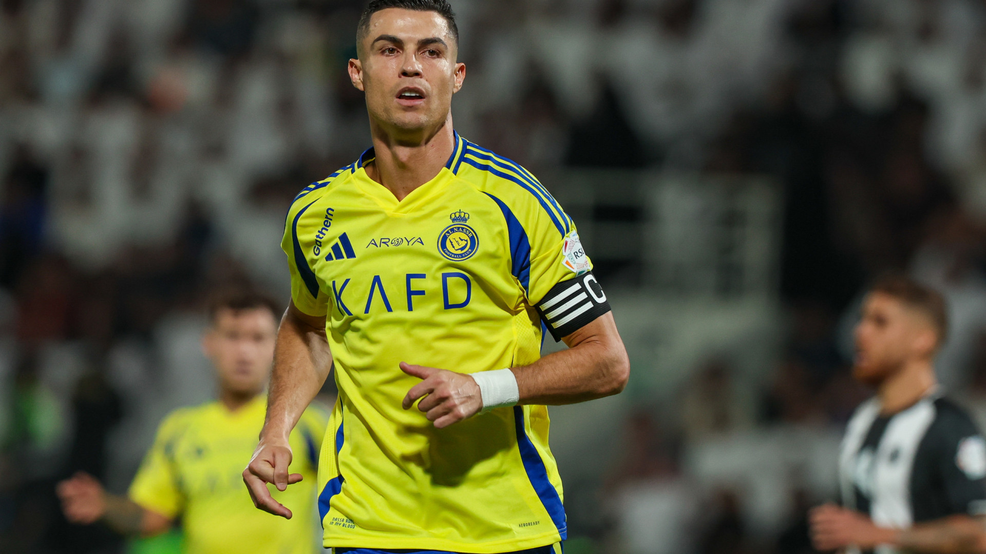 Esteghlal-Al Nassr: Cristiano Ronaldo e Otávio tiulares