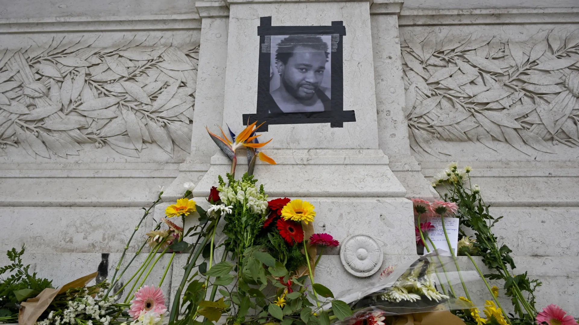 
                    Faca onde Odair morreu? Morador da Cova da Moura contraria versão de PSP
                