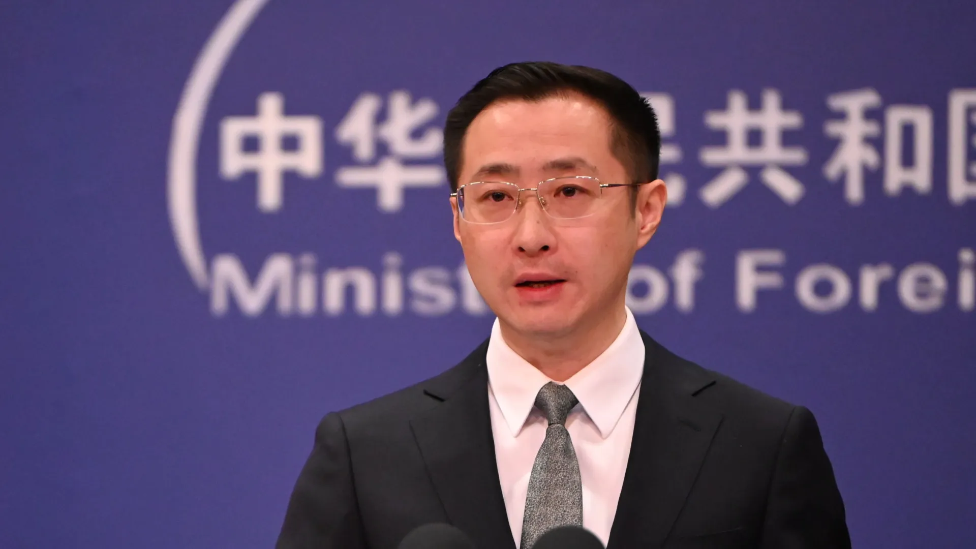 China pede calma após alegado ataque ucraniano à residência de Putin