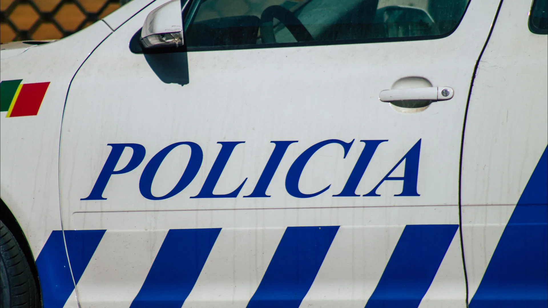 
                    Entregou-se à PSP condutor que atropelou mortalmente homem em Gaia e fugiu
                