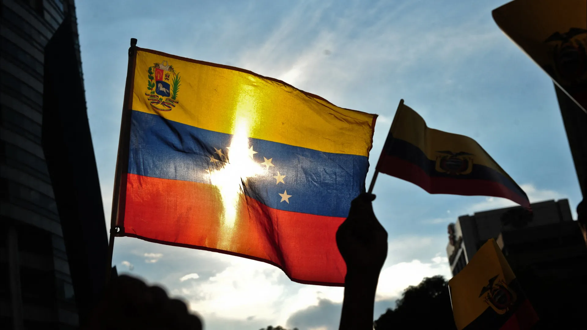 
                    Venezuela detém duas pessoas em aterragem de emergência de aeronave
                