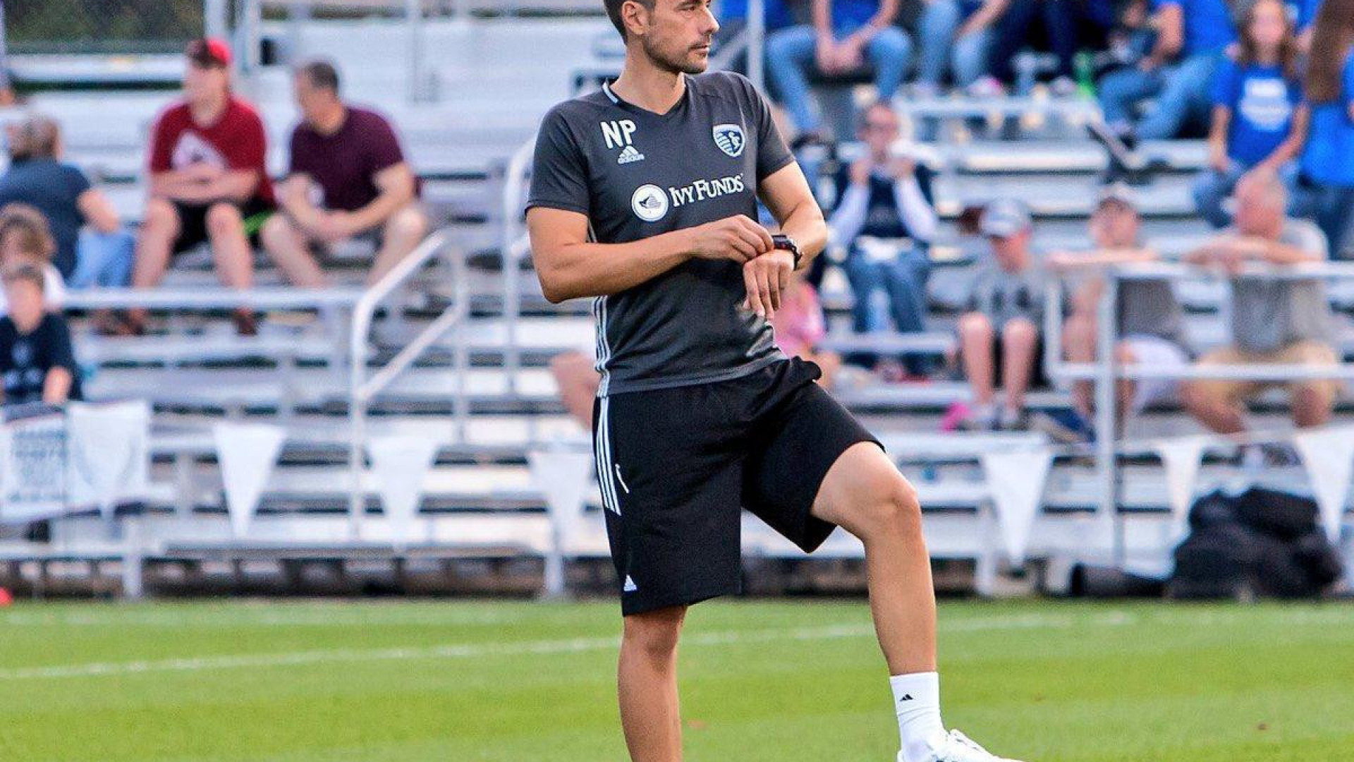 Nikola Popovic recorda saída do Benfica: 