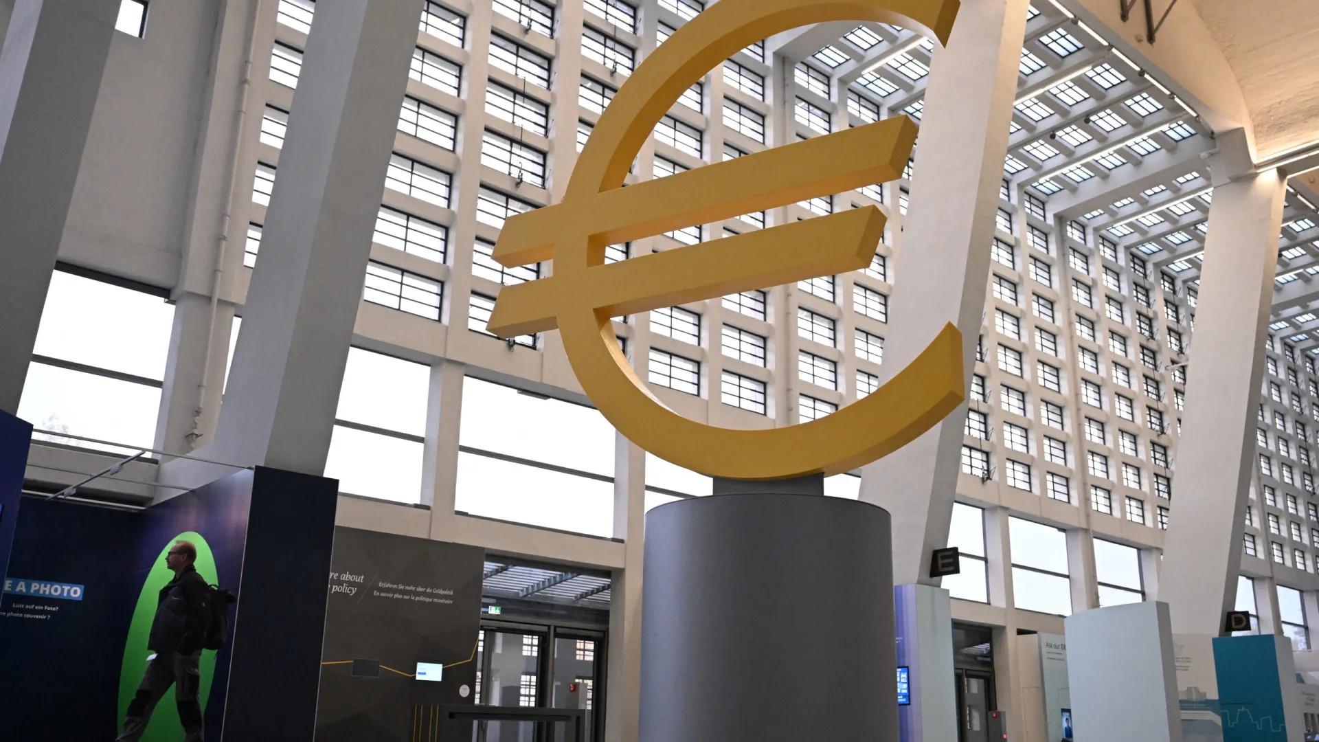 
                    BCE cortará mais as taxas nos próximos meses? O que dizem analistas
                