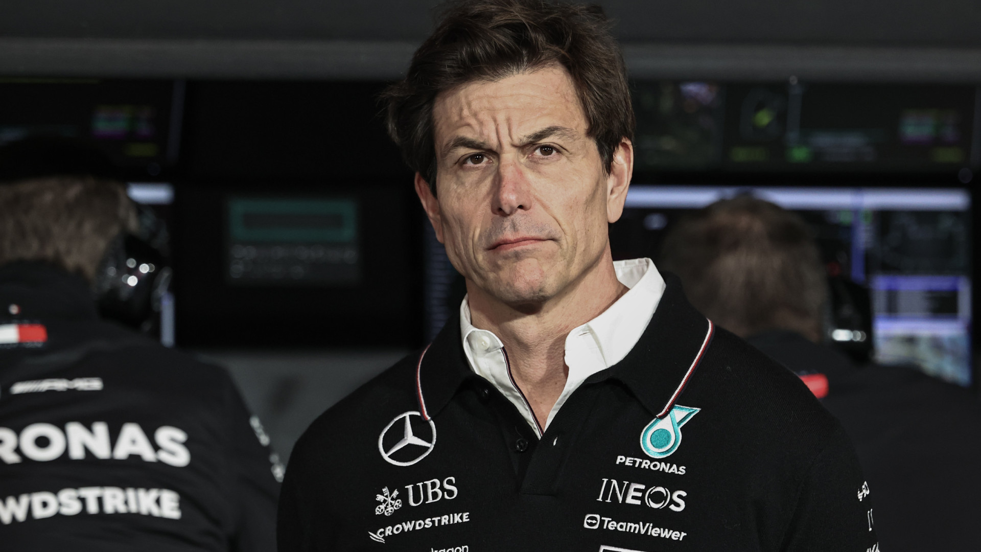 Hamilton saiu da Mercedes e dois pilotos ligaram a Toto Wolff