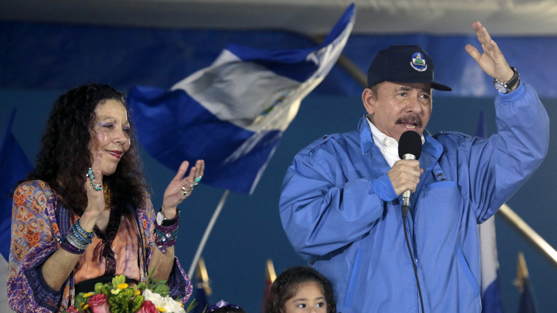 Reforma constitucional na Nicarágua aumenta poder do casal Ortega