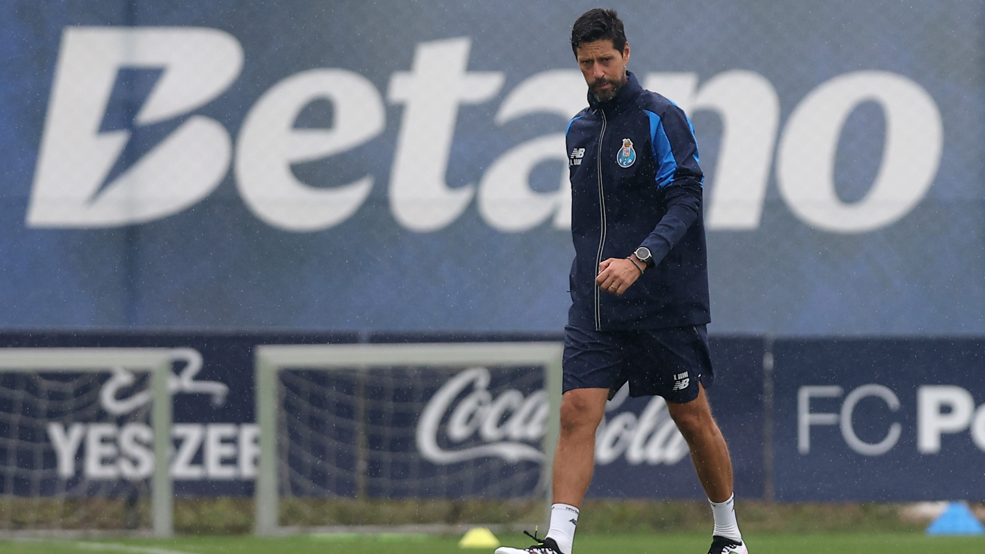 FC Porto regressa aos treinos sem boas notícias para Vítor Bruno