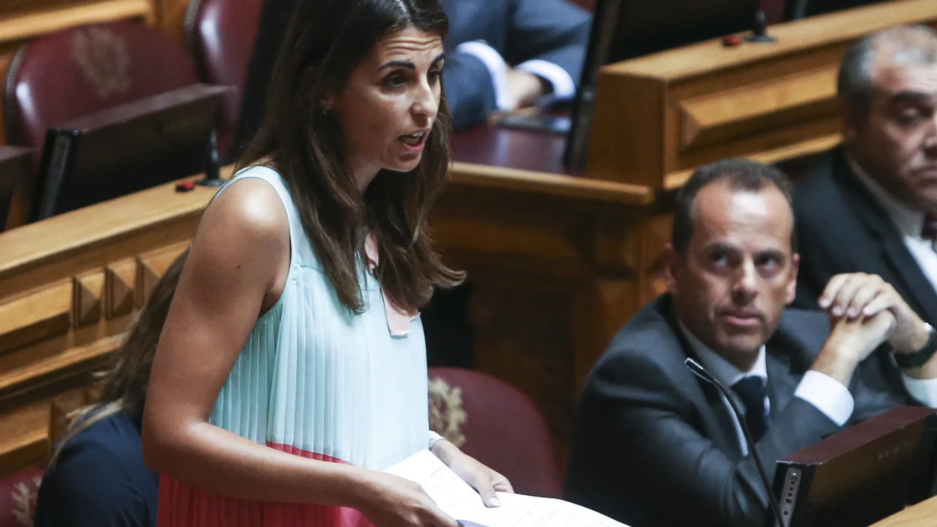 
                    Provedora de Justiça Europeia alerta para falta de transparência na UE
                