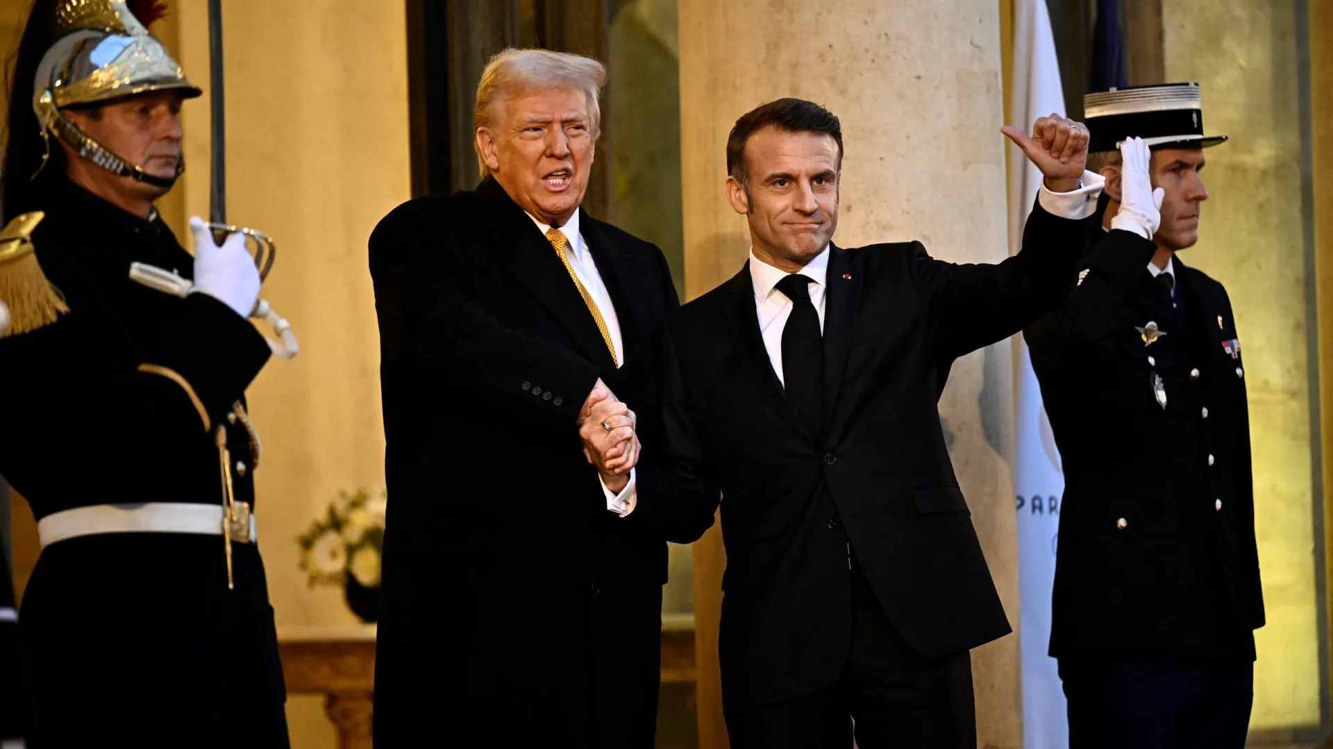 Macron já recebeu Trump no Palácio do Eliseu em Paris. Veja as imagens